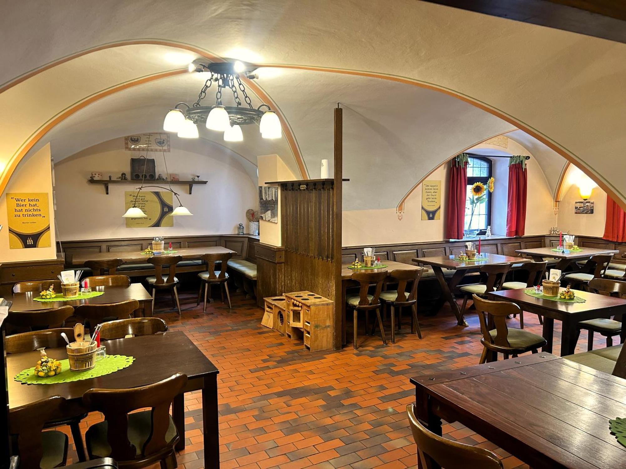 Brauereigasthof Zur Muenz Seit 1586 Günzburg Екстериор снимка